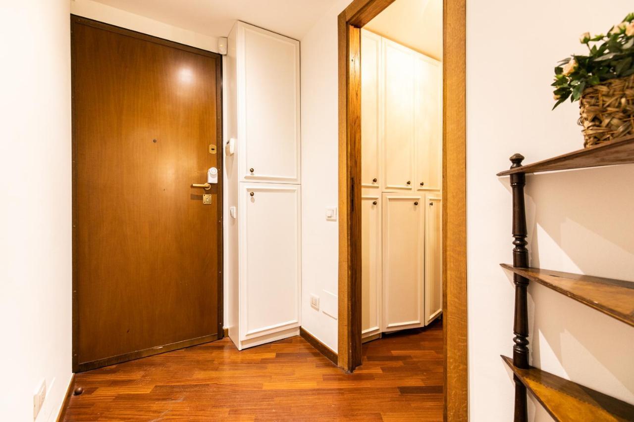 Klimt - Jacuzzi 5 Star - Luxury Design Apartment Milano Esterno foto