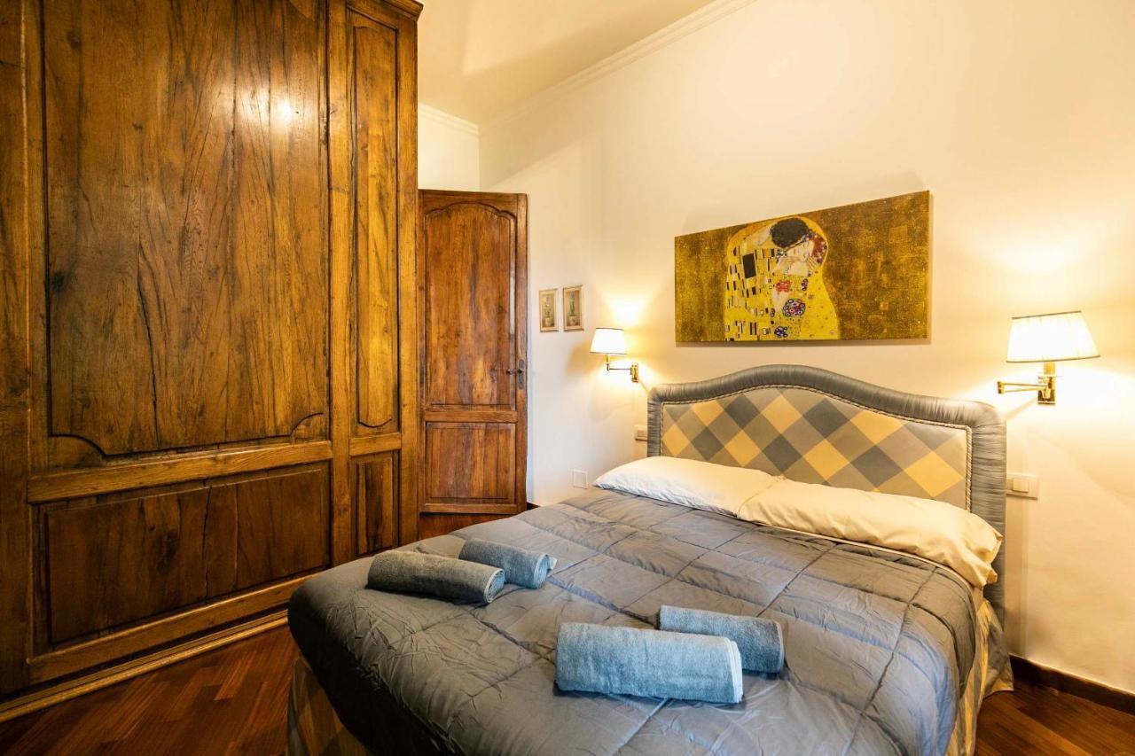 Klimt - Jacuzzi 5 Star - Luxury Design Apartment Milano Esterno foto
