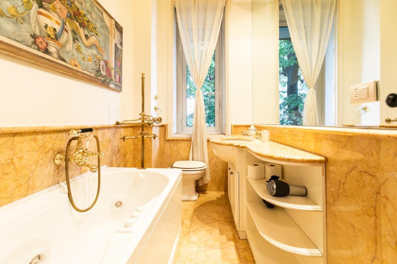 Klimt - Jacuzzi 5 Star - Luxury Design Apartment Milano Esterno foto