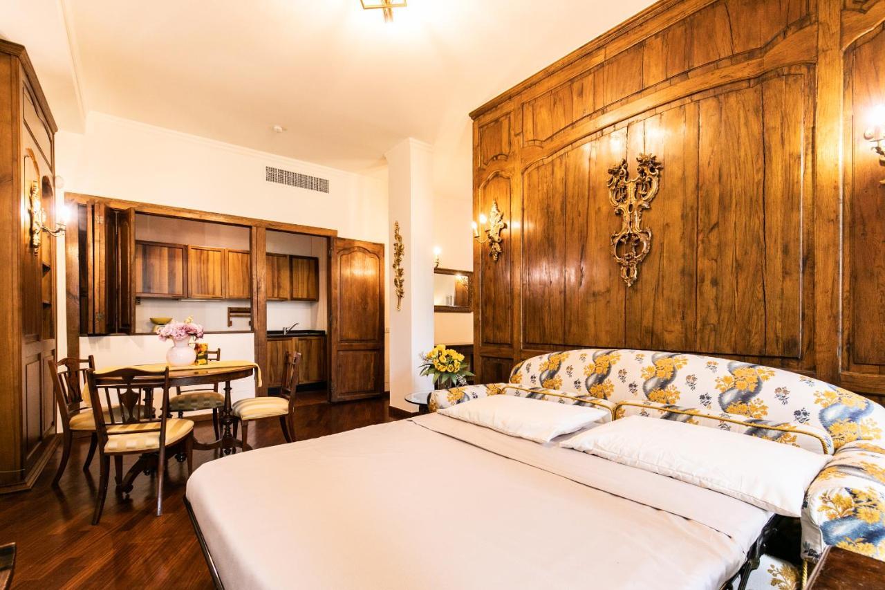 Klimt - Jacuzzi 5 Star - Luxury Design Apartment Milano Esterno foto