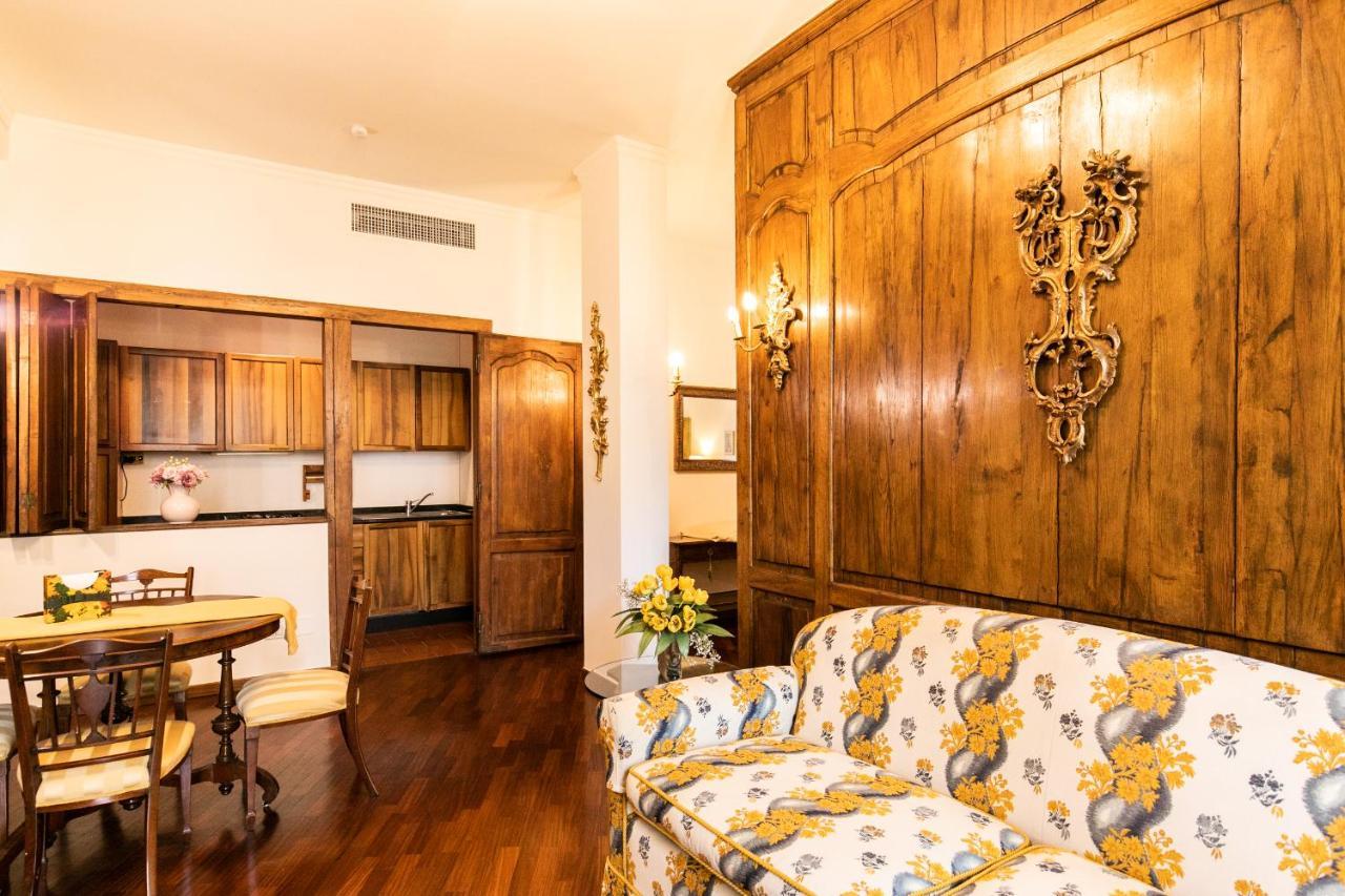 Klimt - Jacuzzi 5 Star - Luxury Design Apartment Milano Esterno foto